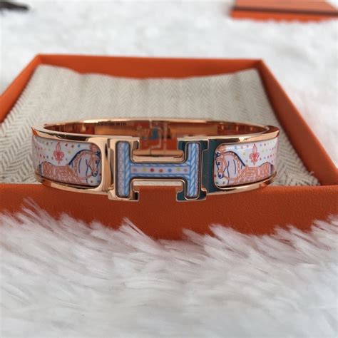 กํา ไล hermes ไซส์ pm คือ|hermes clic h.